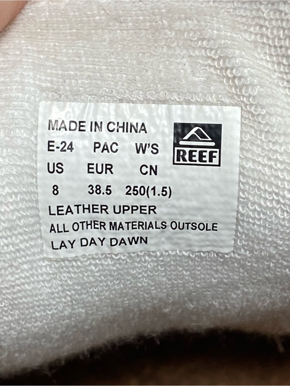 REEF / Lay Down Dawn White Leather Sneaker Size 8 - Picture 5 of 14
